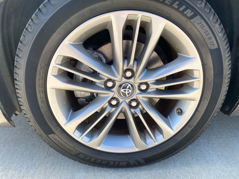 2016 Toyota Camry SE