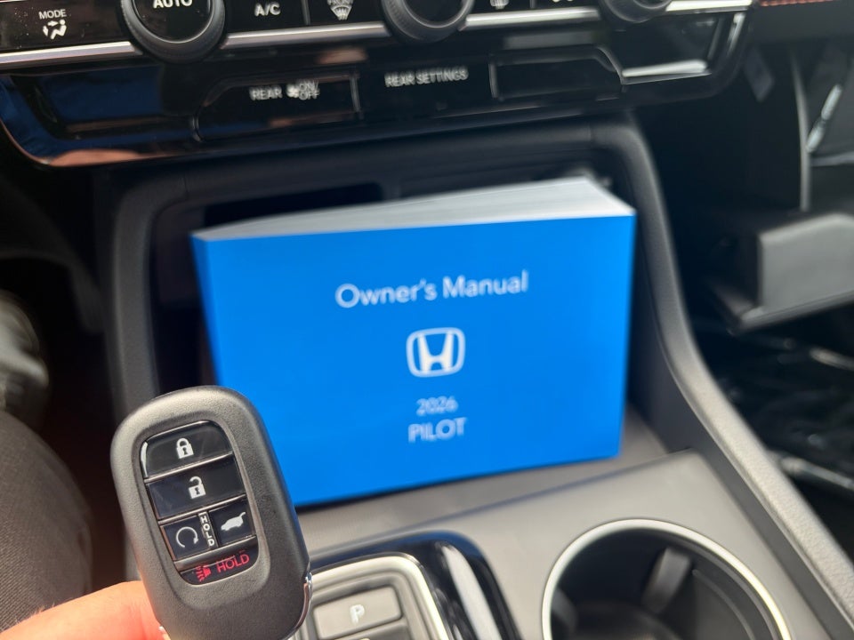 2026 Honda Pilot Sport