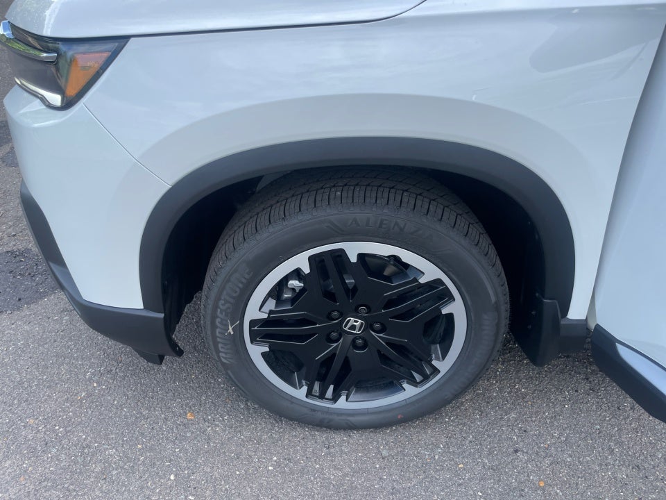 2026 Honda Pilot Touring Blackout