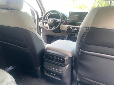 2026 Honda Pilot Touring Blackout