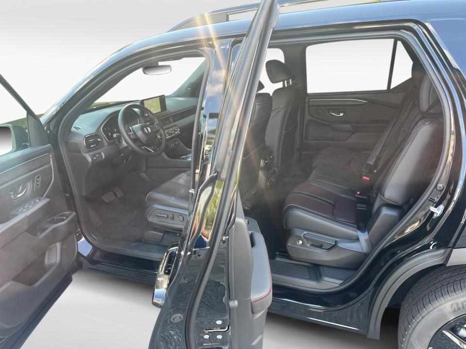 2026 Honda Pilot Black Edition