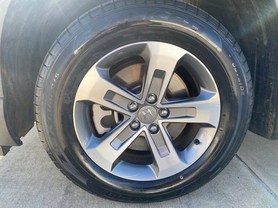 2024 Honda Pilot EX-L 8 Passenger