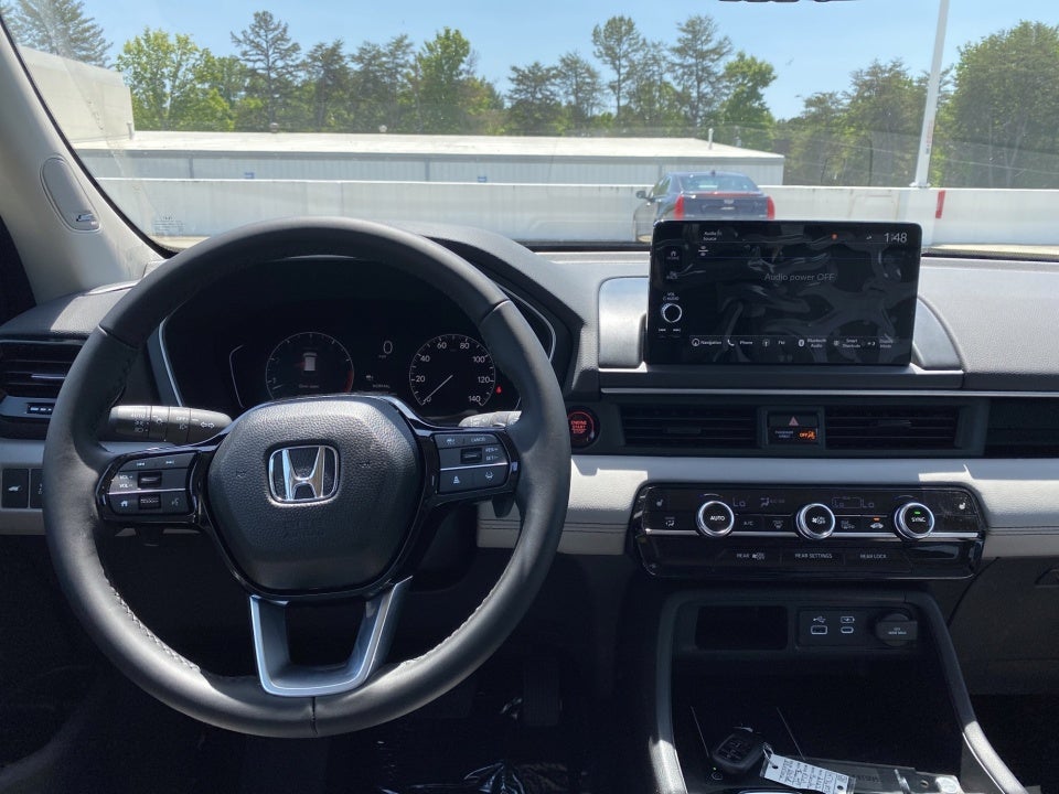 2023 Honda Pilot 2WD Touring