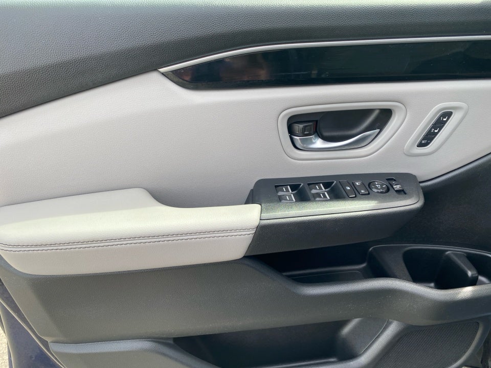 2023 Honda Pilot 2WD Touring