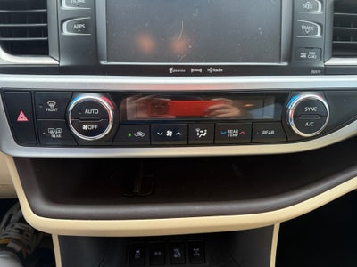 2017 Toyota Highlander XLE
