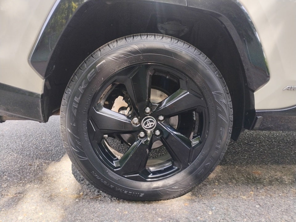 2020 Toyota RAV4 Hybrid Hybrid XSE