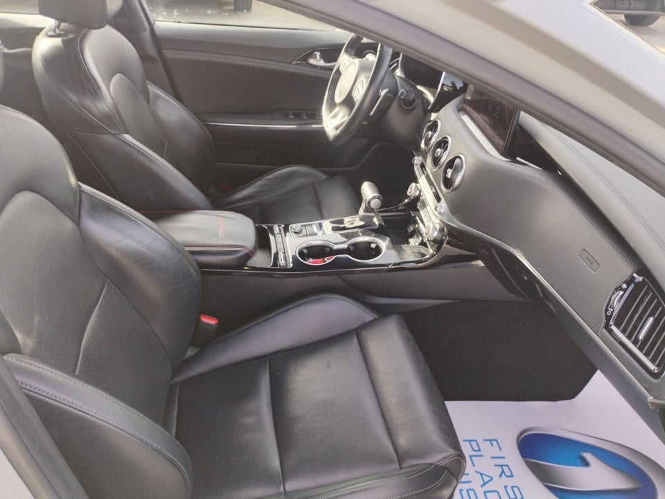 2022 Kia Stinger GT-Line