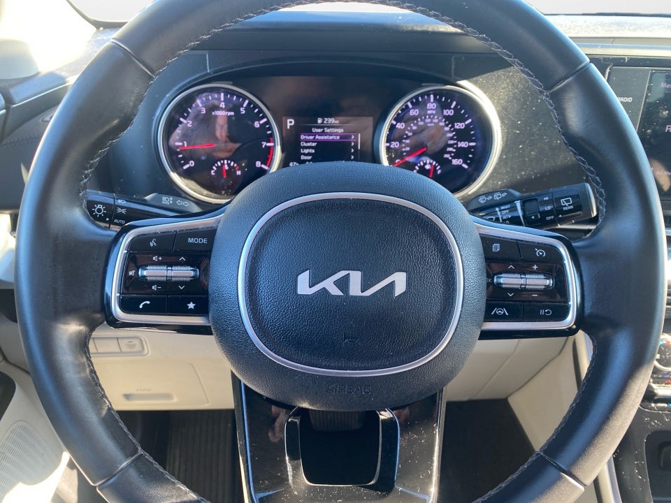 2023 Kia Carnival MPV LX Seat Package