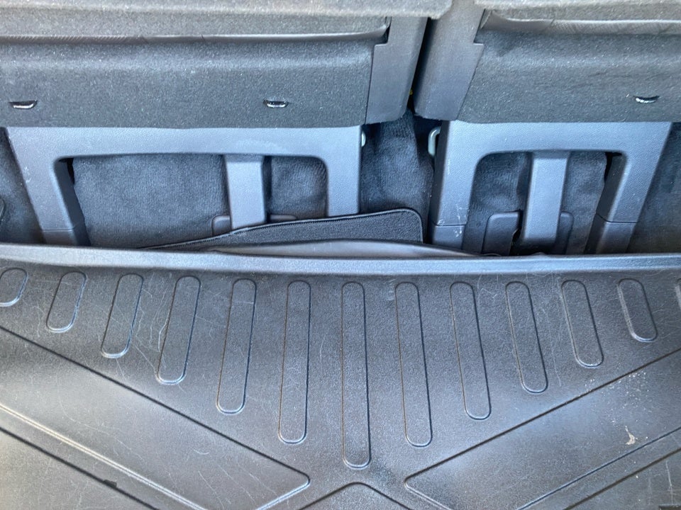 2023 Kia Carnival MPV LX Seat Package
