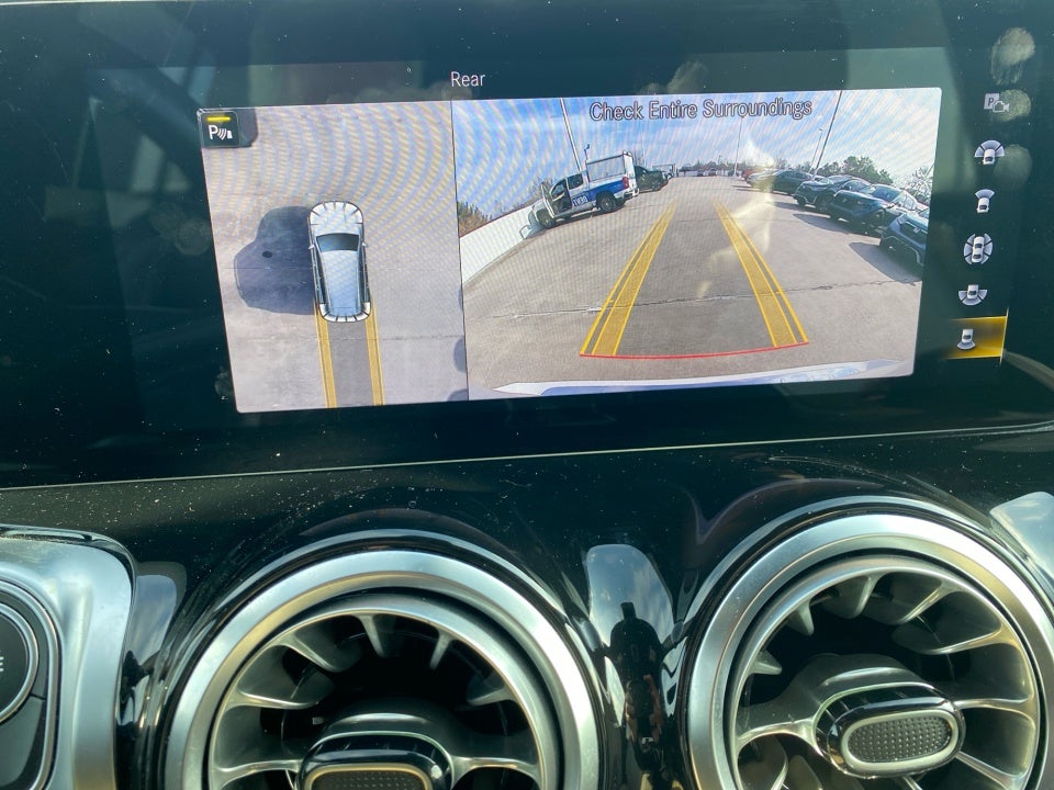 2022 Mercedes-Benz GLB 250 4MATIC®