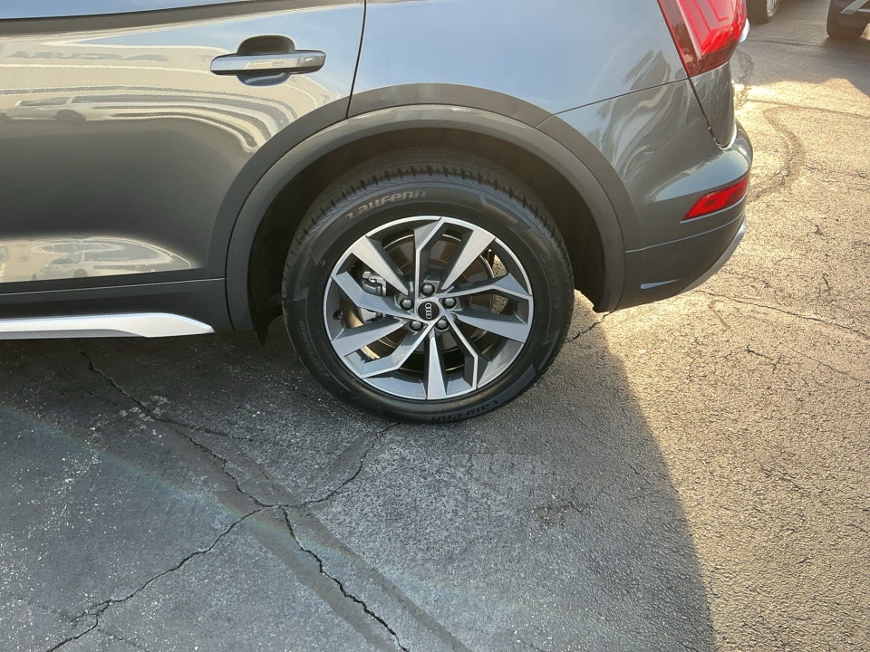 2022 Audi Q5 Premium 45 TFSI S line quattro S tronic