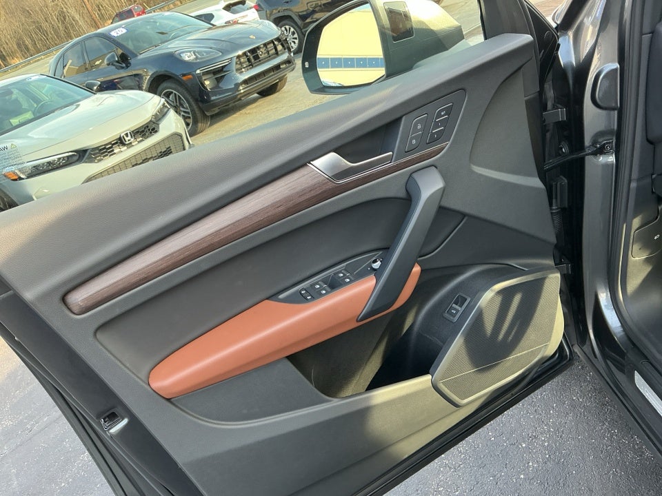 2022 Audi Q5 Premium 45 TFSI S line quattro S tronic