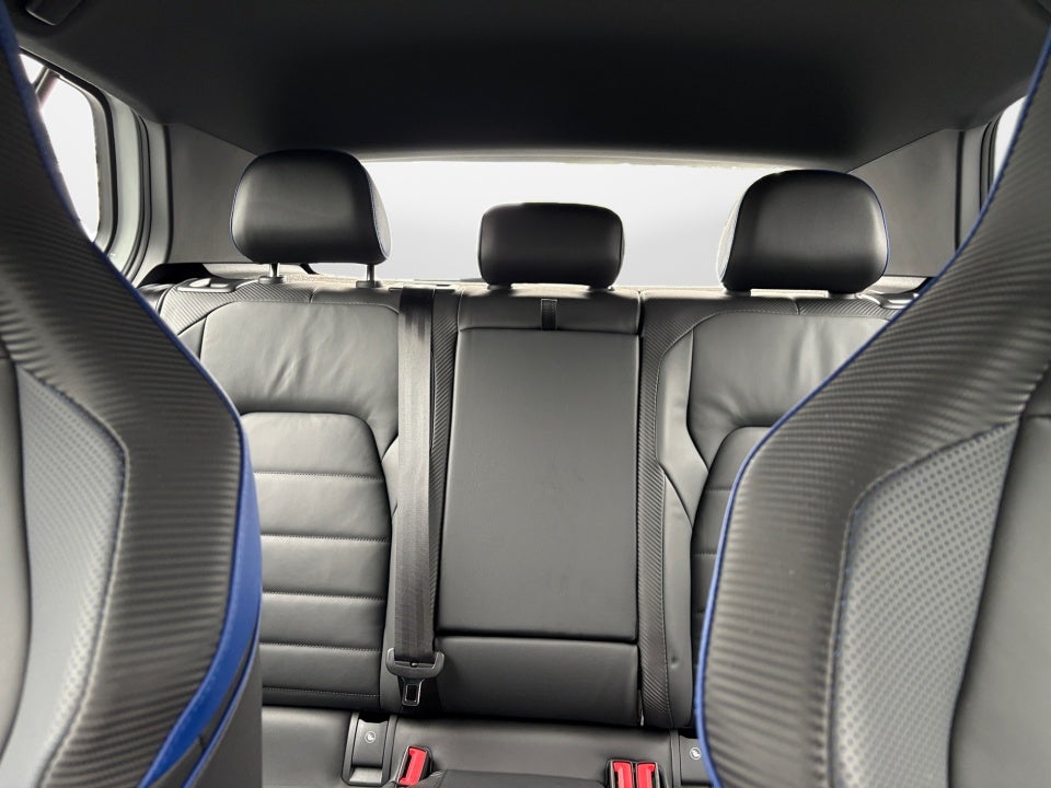 2023 Volkswagen Golf R 20th Anniversary Edition