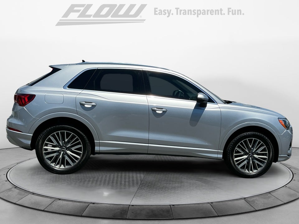 2022 Audi Q3 Premium