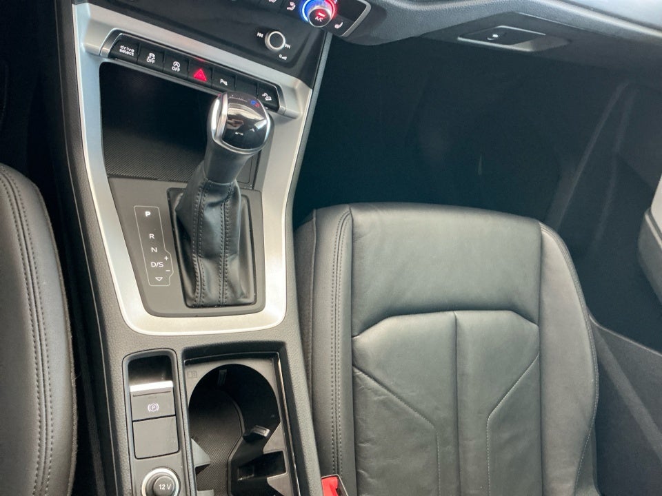 2022 Audi Q3 Premium