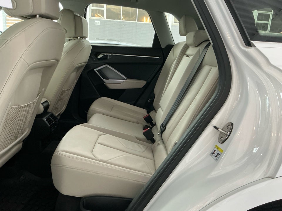 2022 Audi Q3 S line Premium