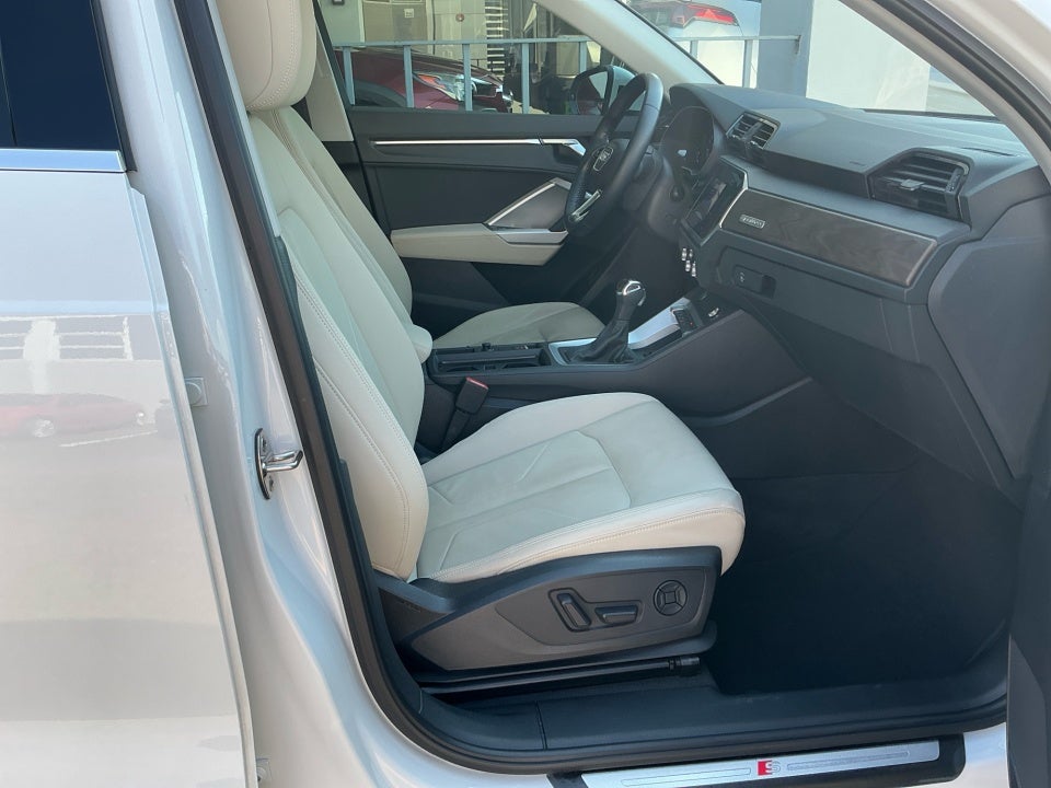 2020 Audi Q3 S line Premium Plus