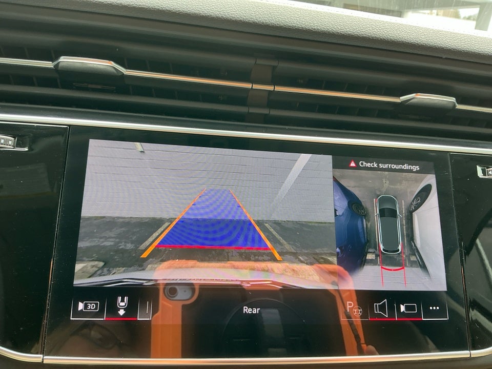 2025 Audi Q7 Prestige 55 TFSI quattro Tiptronic