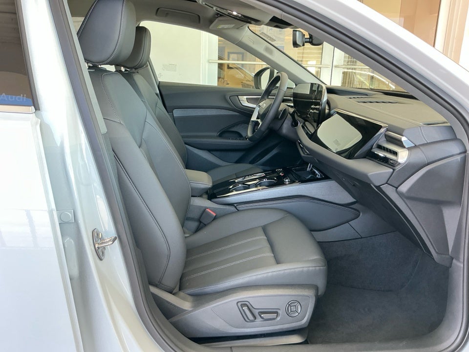 2025 Audi All-new A5 Premium Plus TFSI quattro S tronic