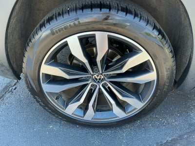 2021 Volkswagen Atlas 3.6L V6 SEL Premium R-Line