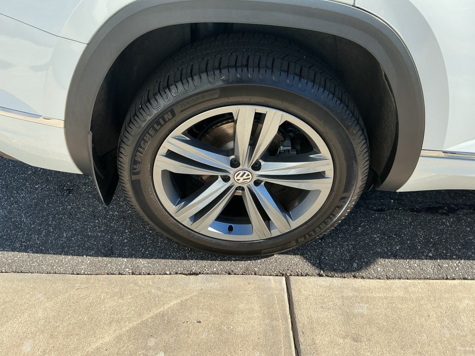 2019 Volkswagen Atlas 3.6L V6 SEL R-Line