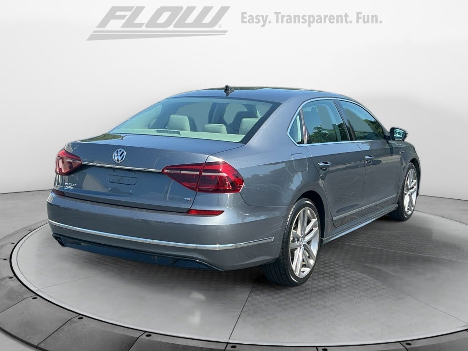 2017 Volkswagen Passat 1.8T R-Line