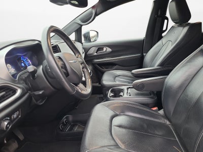 2021 Chrysler Pacifica Hybrid Touring L