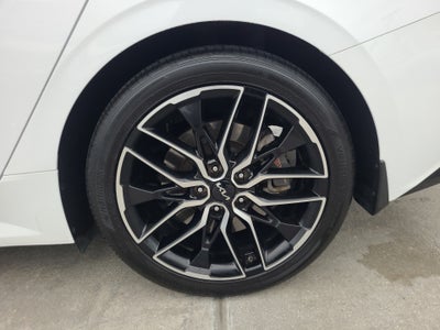 2022 Kia K5 GT