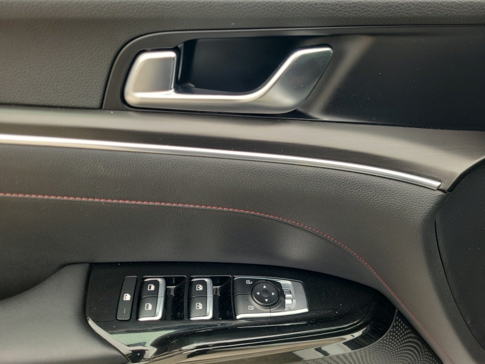 2022 Kia K5 GT