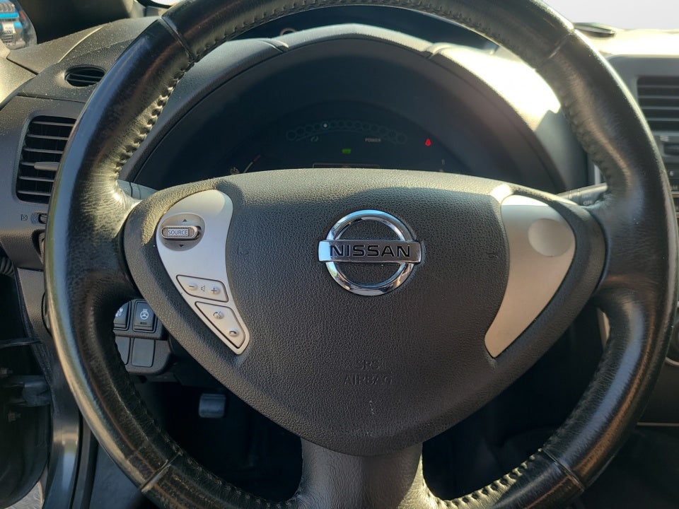 2013 Nissan LEAF S