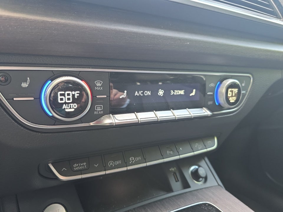 2024 Audi Q5 Premium 40 TFSI quattro S tronic