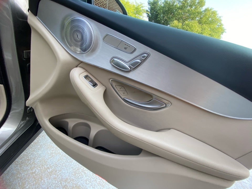 2019 Mercedes-Benz GLC 300 GLC 300