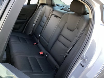 2024 Volvo S60 Recharge Plug-In Hybrid T8 Plus Dark Theme