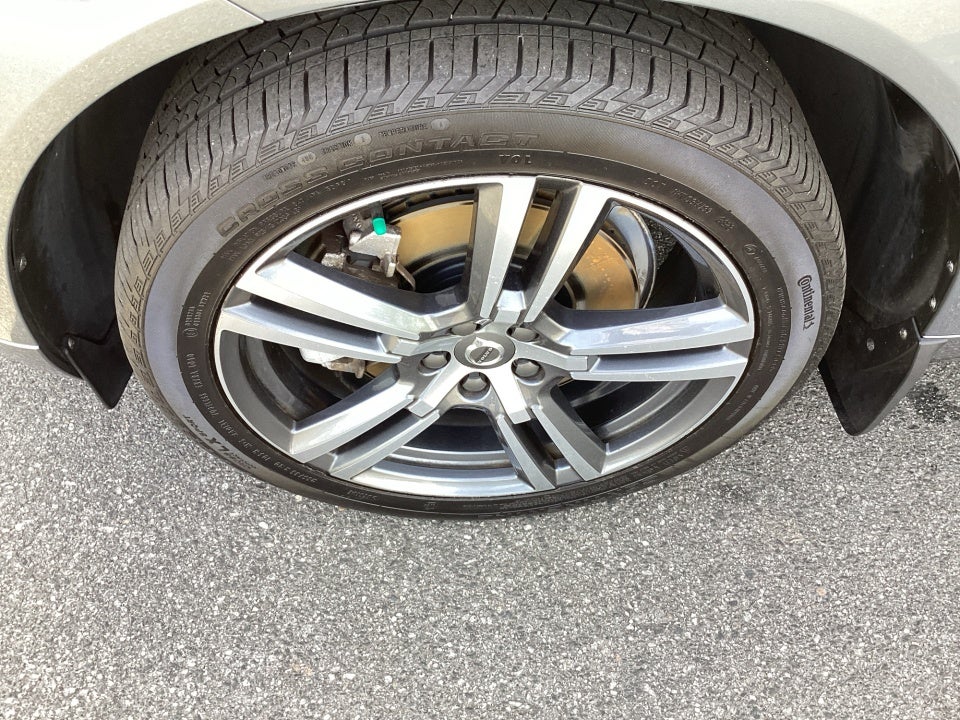 2018 Volvo XC60 T6 Momentum