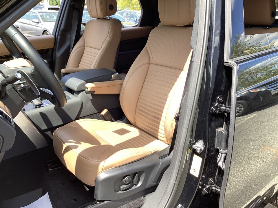 2023 Land Rover Discovery P360 HSE R-Dynamic