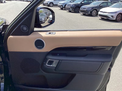 2023 Land Rover Discovery P360 HSE R-Dynamic