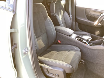 2023 Volvo C40 Recharge Pure Electric Ultimate