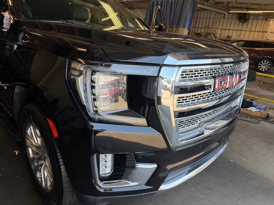 2022 GMC Yukon 4WD SLT
