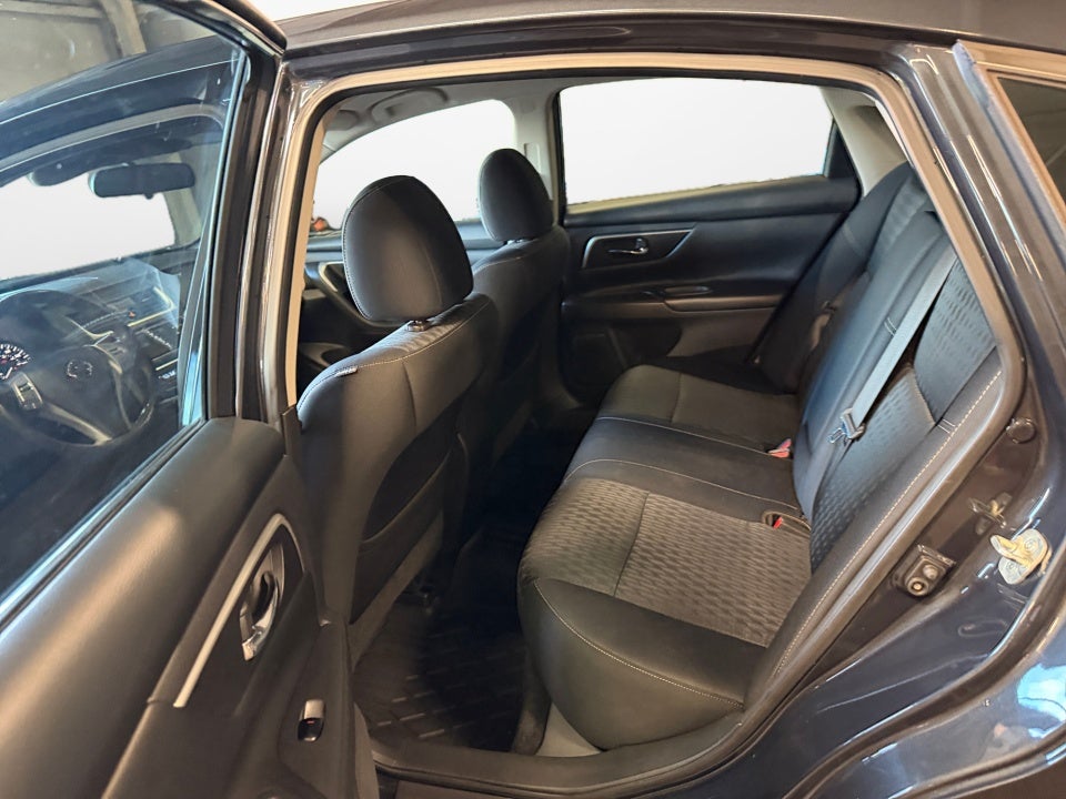 2017 Nissan Altima 2.5 SV