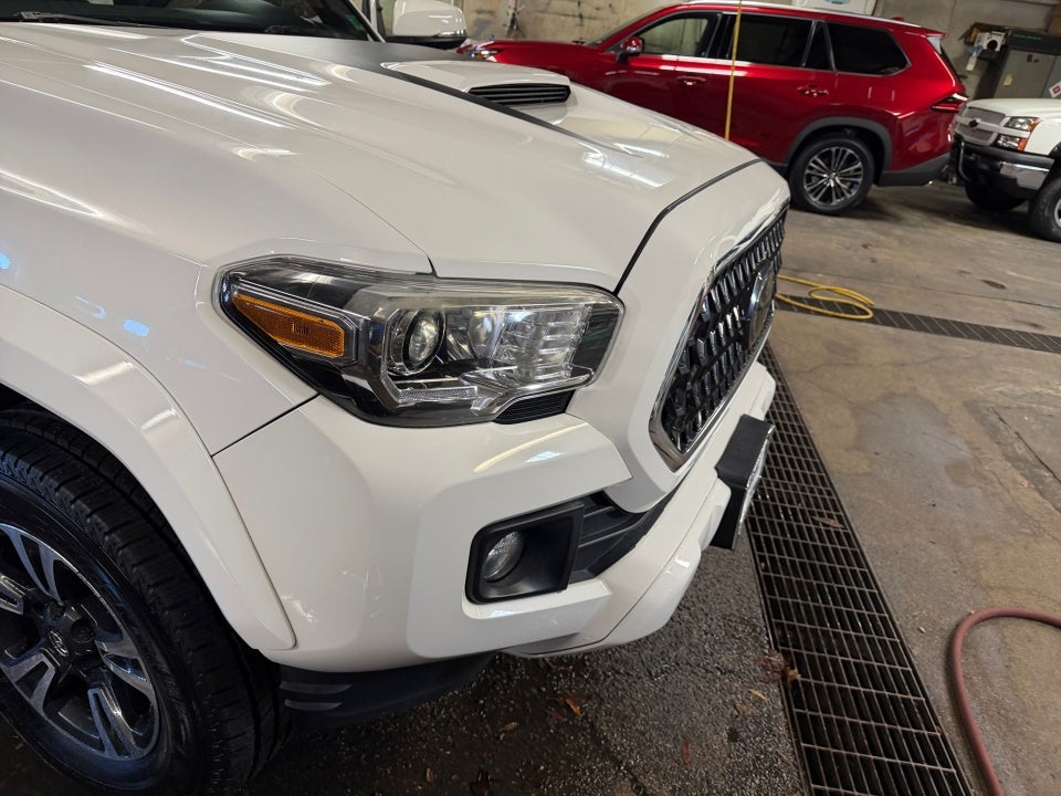 2019 Toyota Tacoma TRD Sport