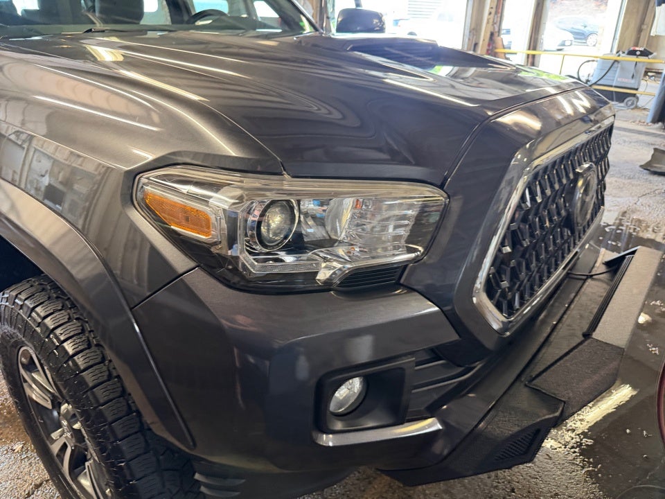 2019 Toyota Tacoma TRD Sport
