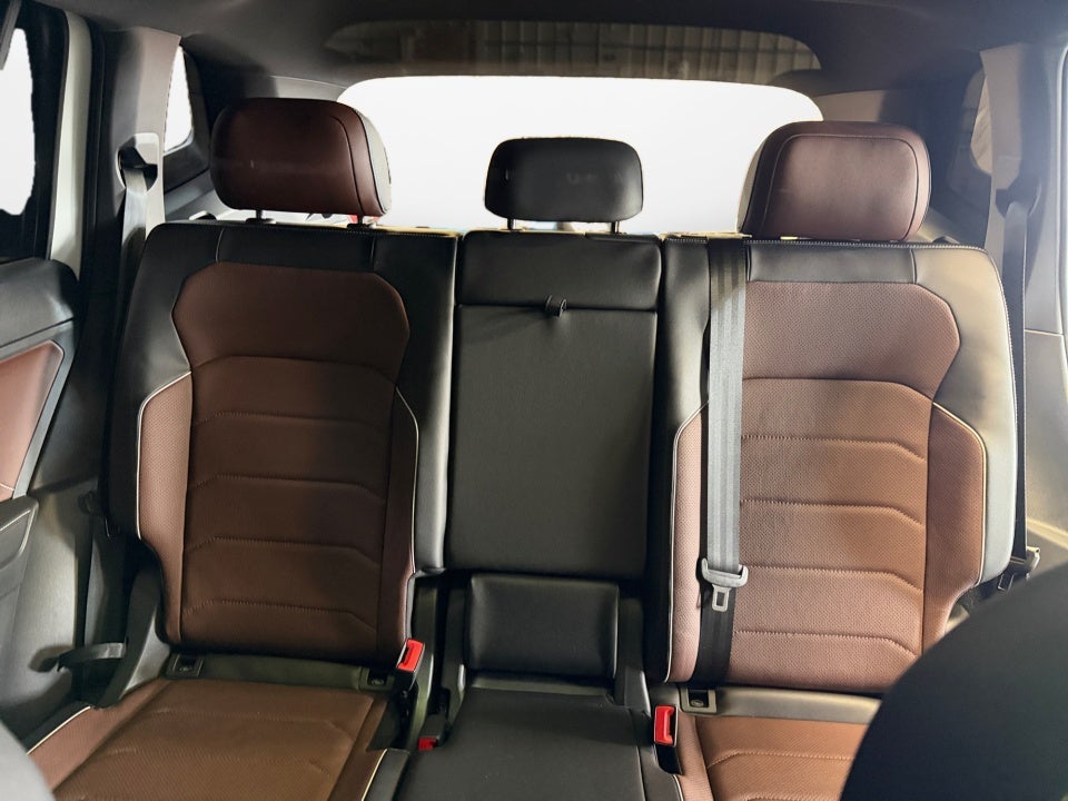 2024 Volkswagen Tiguan 2.0T SEL R-Line