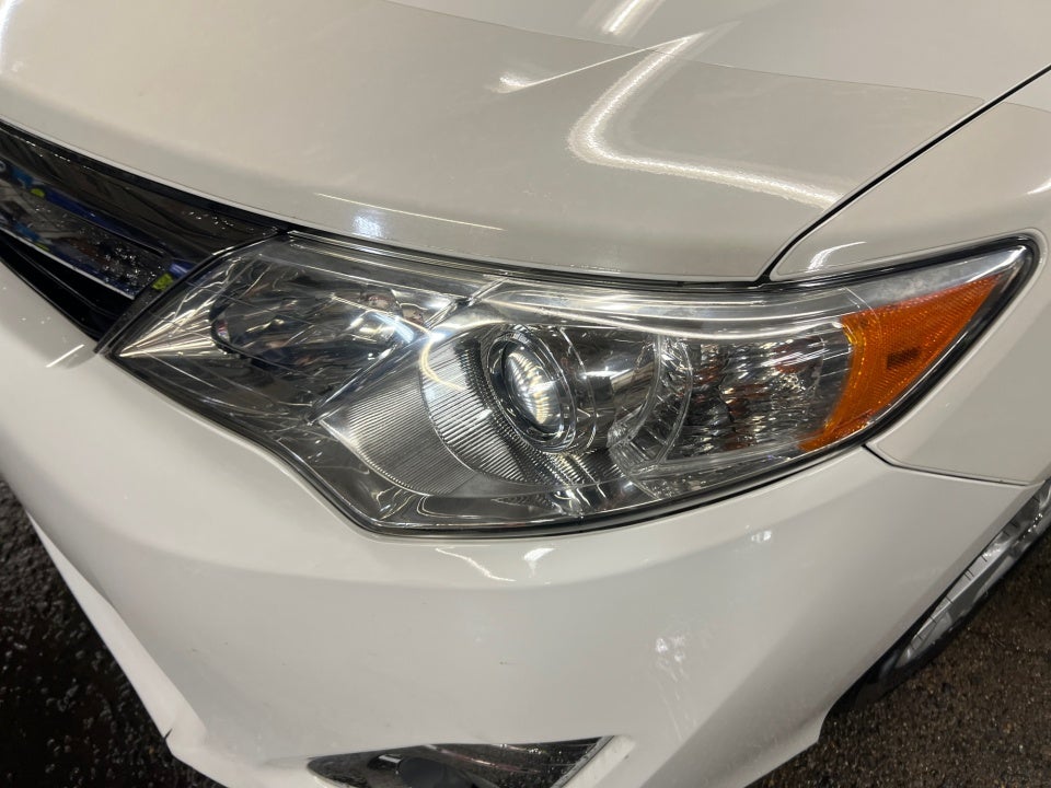 2012 Toyota Camry Hybrid XLE