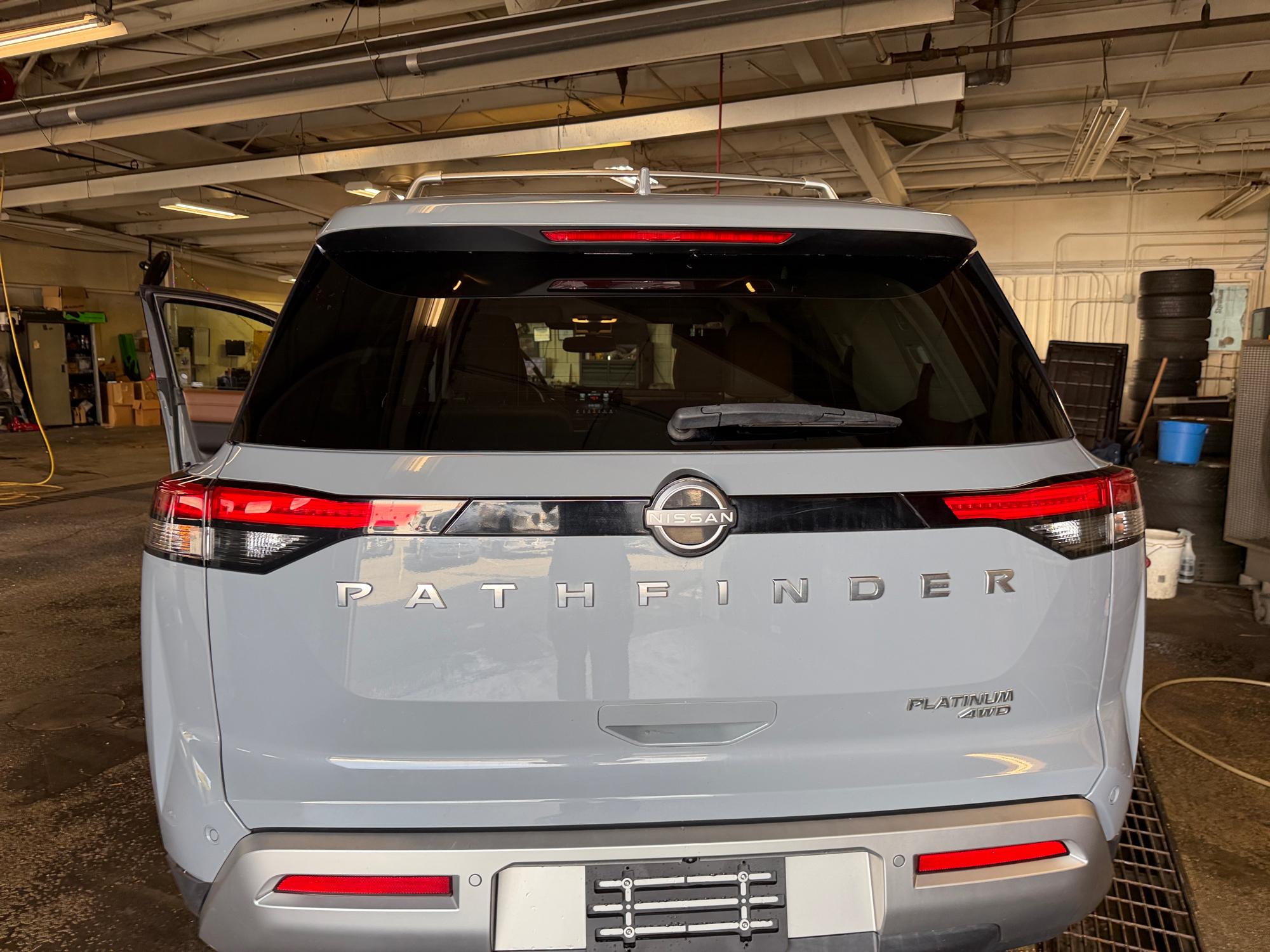 2022 Nissan Pathfinder Platinum