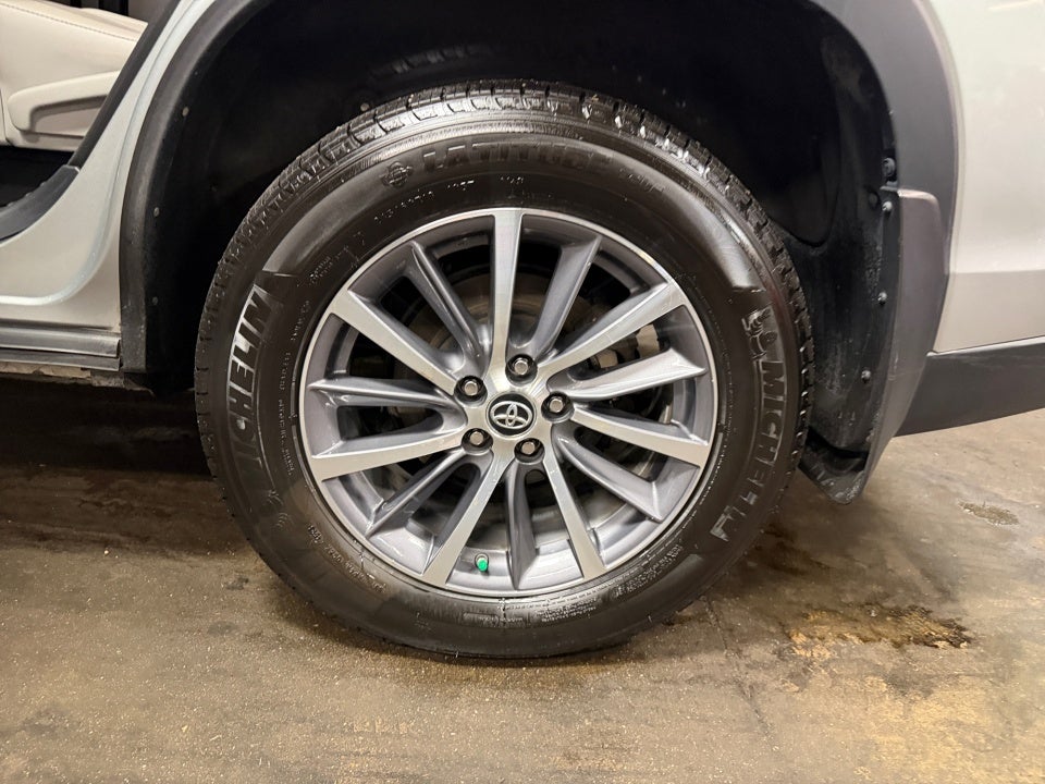 2018 Toyota Highlander Hybrid XLE
