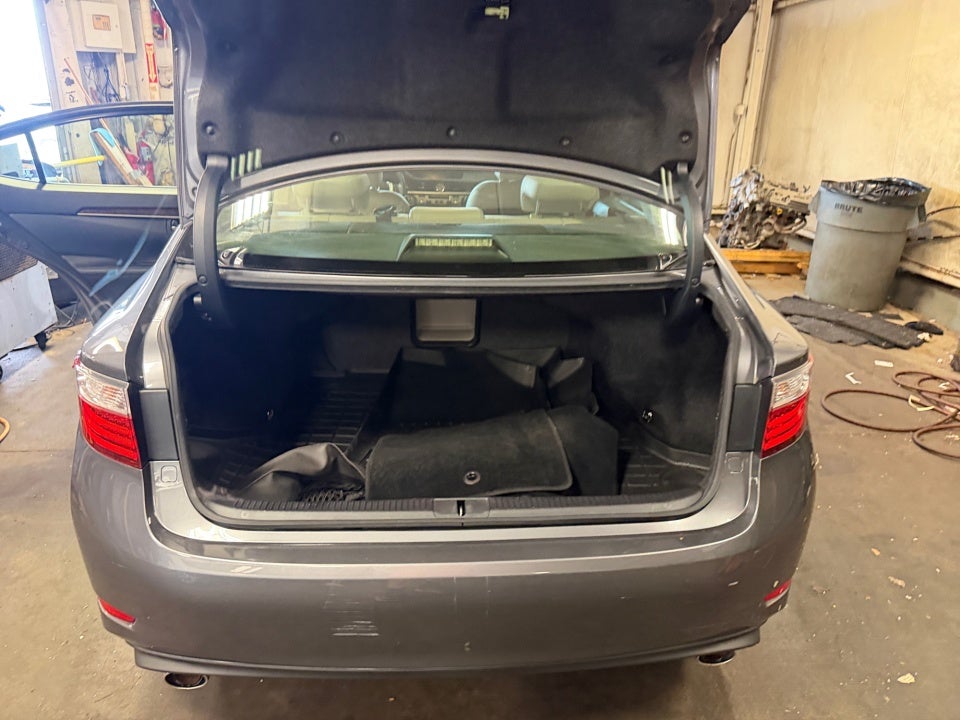2015 Lexus ES 350 4dr Sdn