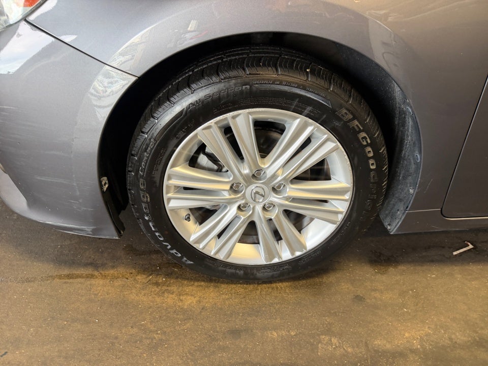 2015 Lexus ES 350 4dr Sdn