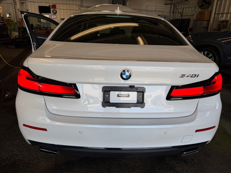 2022 BMW 540 540i