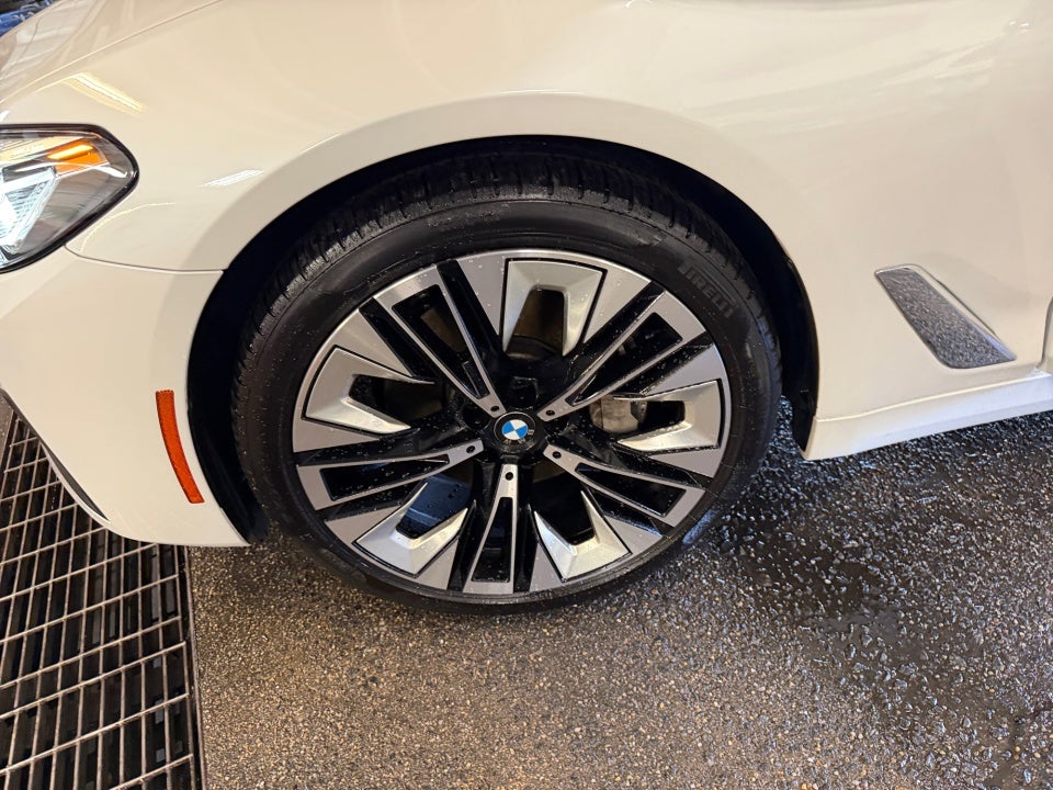 2022 BMW 540 540i