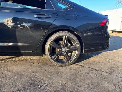 2023 Honda Accord Hybrid Sport-L